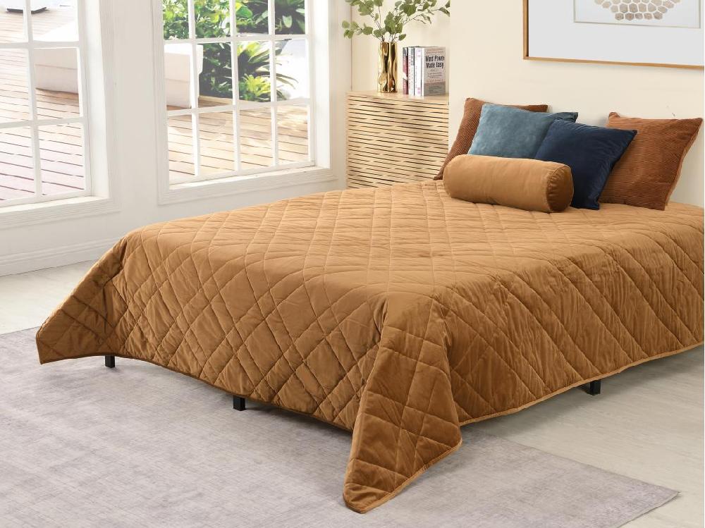 Vente Unique Couvre Lit En Velours Matelassé - 220 X 225 Cm - Camel - PRILIO