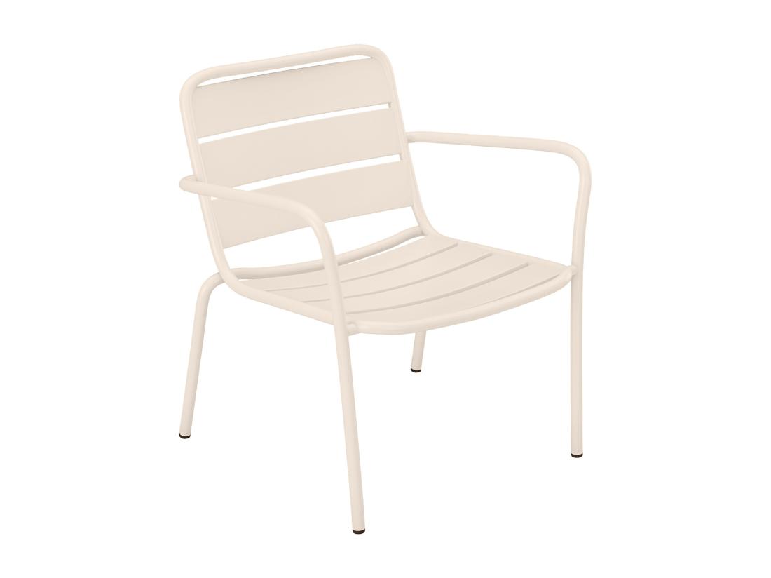 vente unique Fauteuil bas de jardin empilable en métal - Beige - MIRMANDE de MYLIA
