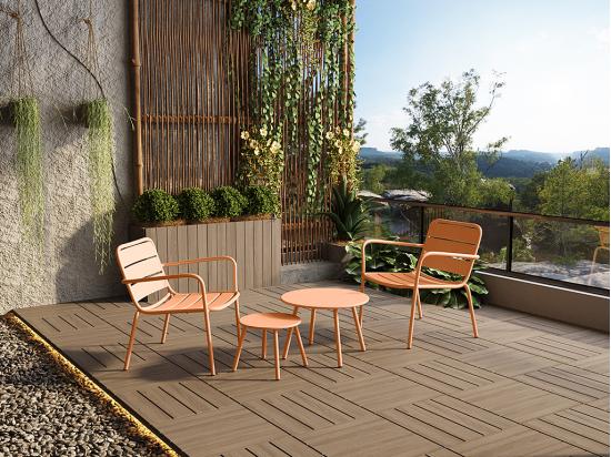 Vente Unique Fauteuil Bas De Jardin Empilable En Métal - Orange Clair - MIRMANDE De MYLIA