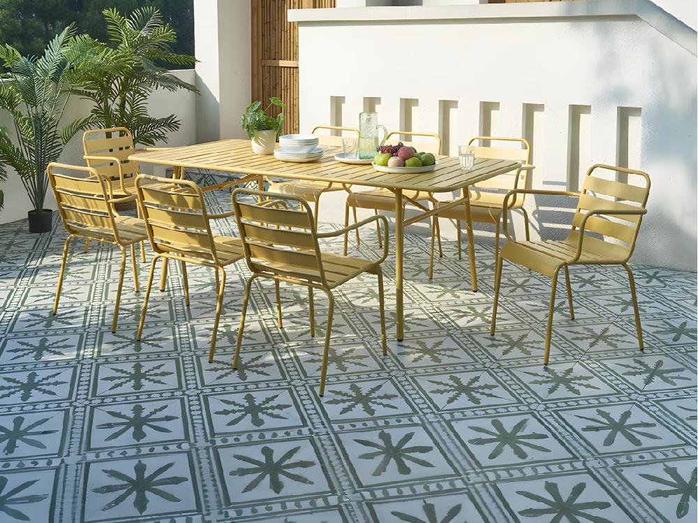 Vente Unique Lot De 2 Fauteuils De Jardin Empilables En Métal - Jaune Moutarde - MIRMANDE De MYLIA