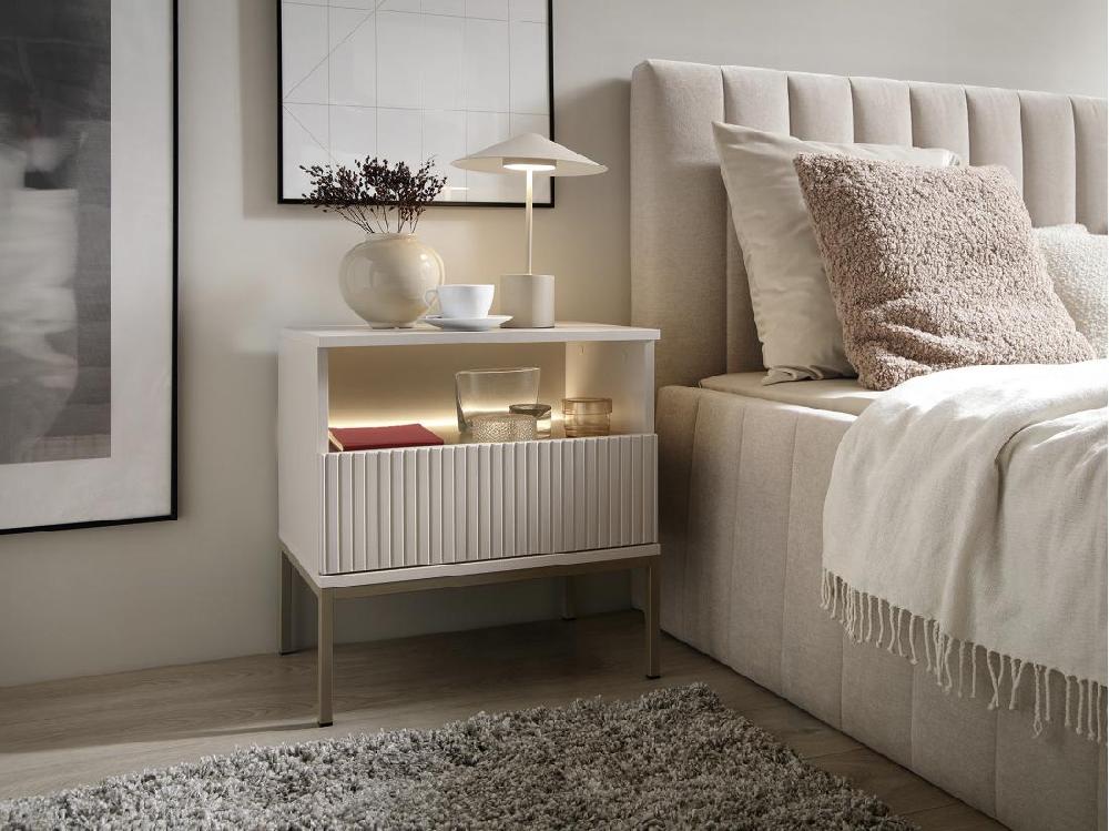 vente unique Lot de 2 tables de chevet avec 1 tiroir et 1 niche - Avec LEDs - MDF et verre fumé - Beige - OVILA