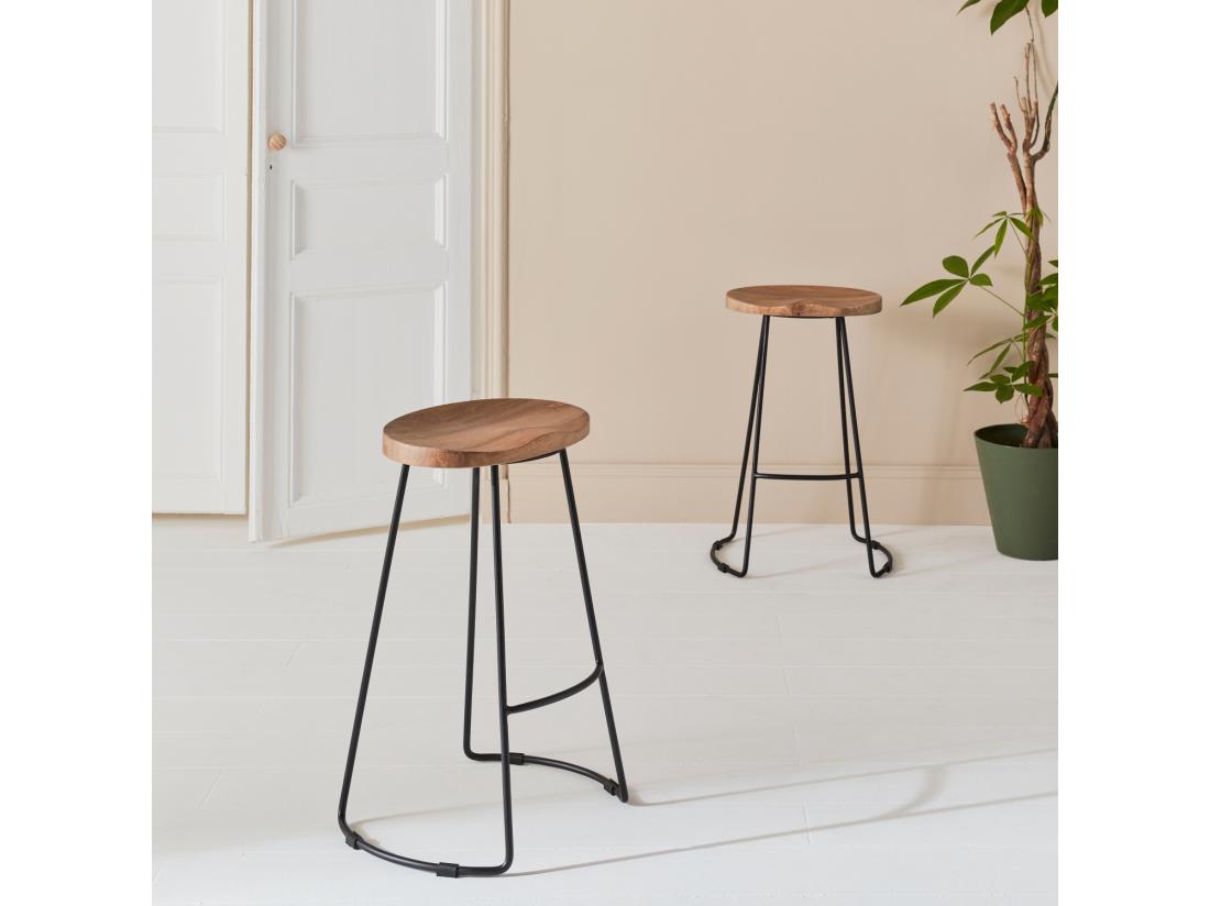 Vente Unique Lot De 2 Tabourets De Bars Bois De Manguier Naturel Et Acier. Avec Repose Pieds. 65cm