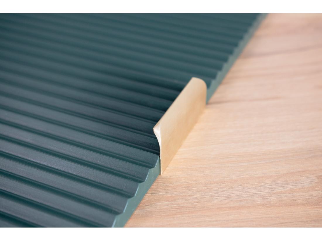 Vente Unique Meuble Lavabo WENA Avec 2 Portes Et 2 Tiroirs Façades Cannelées Willy 120x60x47 Cm Vert