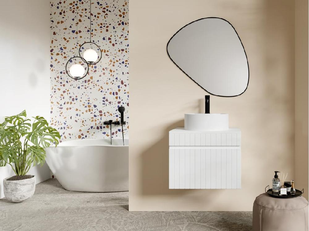 vente unique Meuble sous vasque suspendu strié blanc avec planche - 60 cm - SATARA