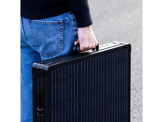 Vente Unique Pack Générateur Solaire LFP Izywatt 800 + Panneau Solaire 200W - Orium