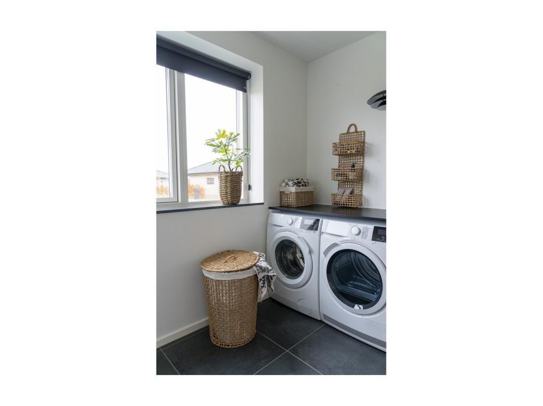 Vente Unique Panier à Linge Pomal Marron 42x42x56 Cm EPIKASA