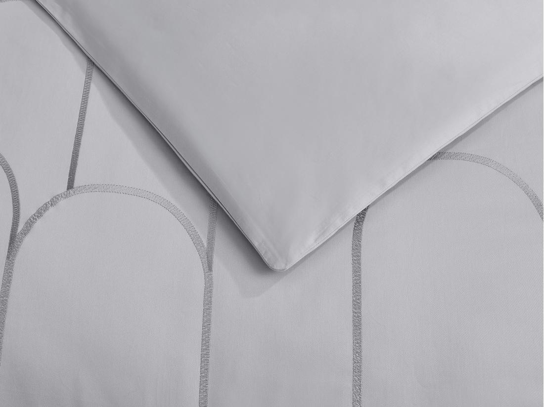 Vente Unique Parure De Lit Brodée En Satin 100% Coton 120 Fils/cm² - Housse De Couette 220 X 240 Cm + 2 Taies D'oreiller 65 X 65 Cm - Gris - RIVANA De PALACIO