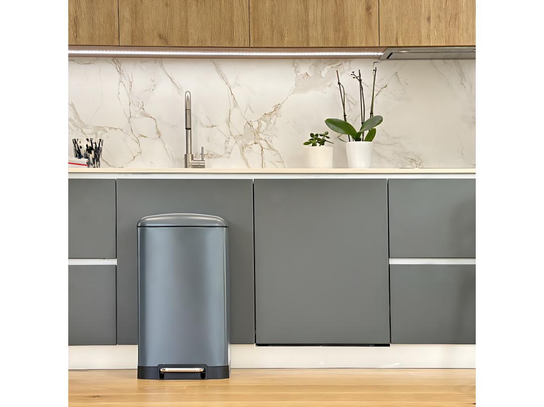Vente Unique Poubelle De Cuisine à Pédale GREENWICH Gris Acier Inoxydable 40 L