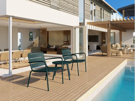 vente unique Salon de jardin en métal - 2 fauteuils bas empilables et une table d'appoint ronde - Vert sapin - MIRMANDE de MYLIA