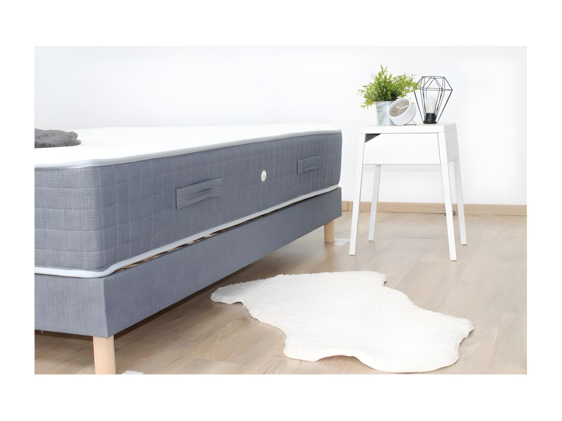 Vente Unique Sommier Tapissier à Lattes Bleu Denim Made In France Dimensions - 140 X 190 Cm