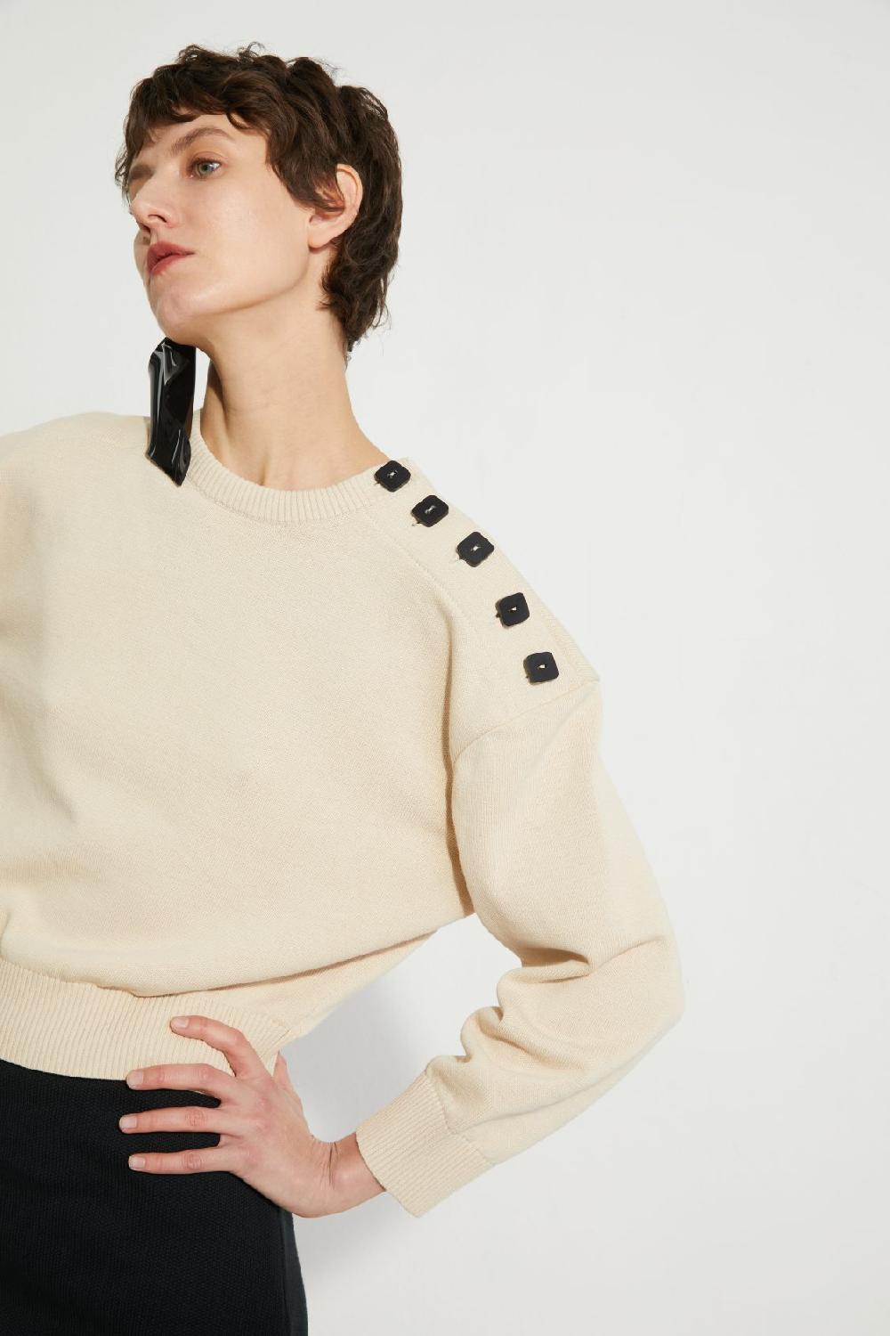 veronique leroy Pull épaule boutonnée