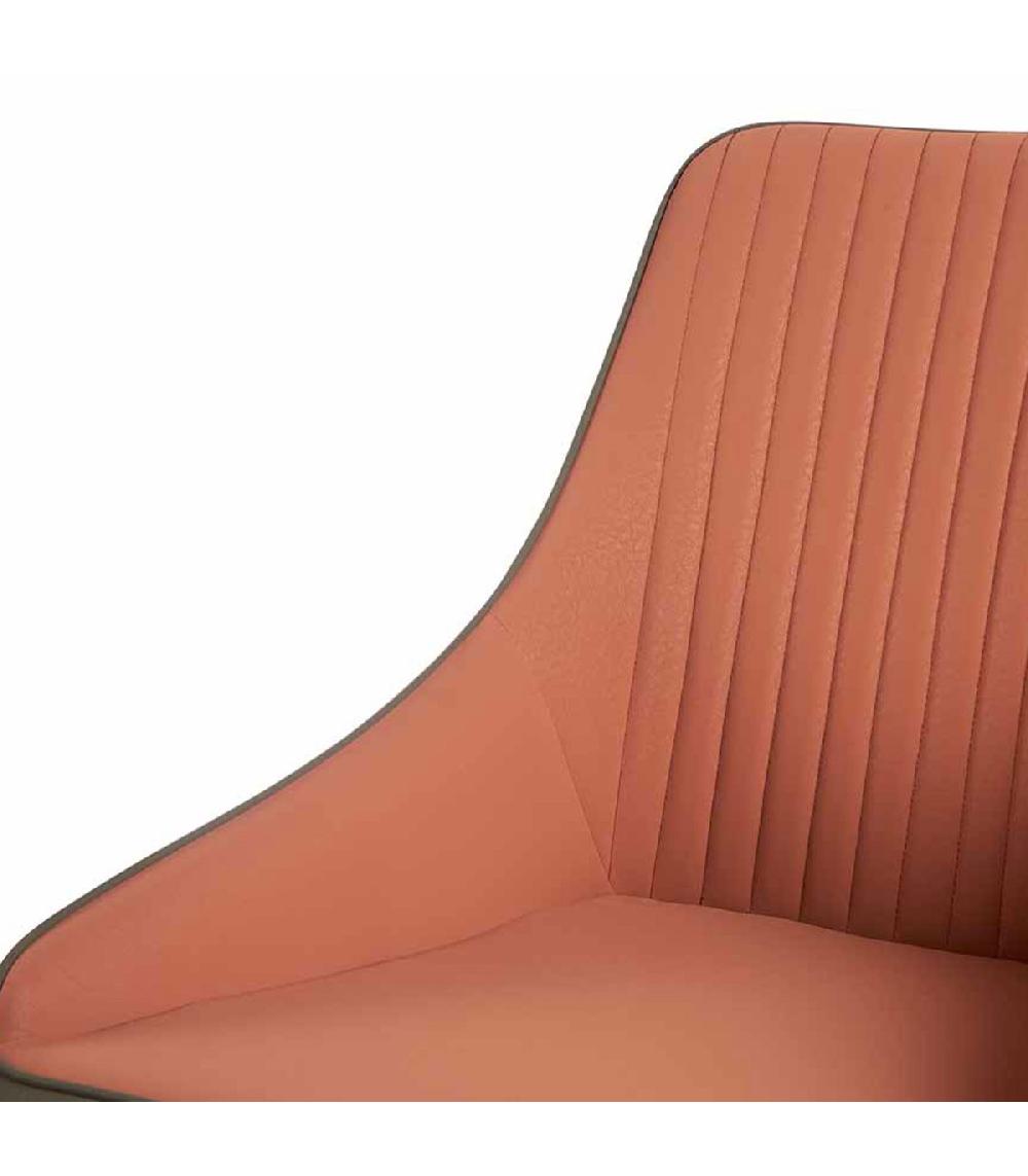 Wadiga Fauteuil Similicuir Rose Et Gris Et Pieds En Métal Noir Et Doré