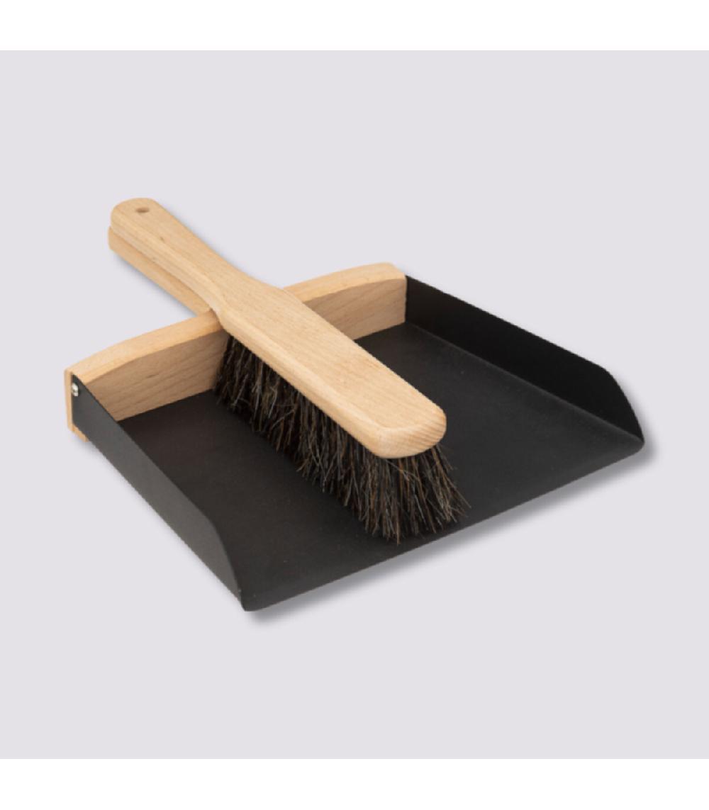 Wadiga Pelle Et Balayette Design Métal Noir Et Bois Hêtre