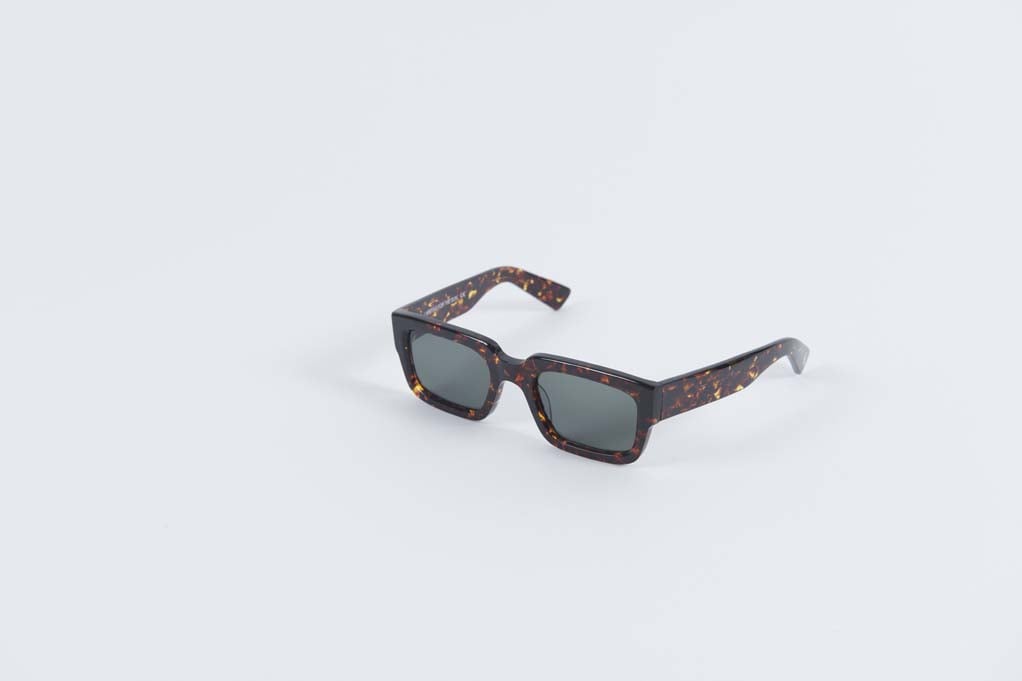 waiting for the sun Brown / Écaille Brune / Green Lens BrownE20