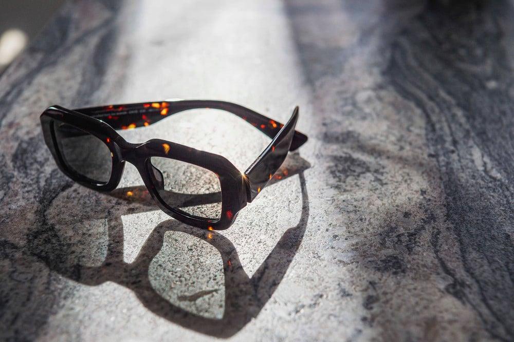 waiting for the sun Dave E30 Dave / Ecaille Noir E30 / Verres Vert cat 3