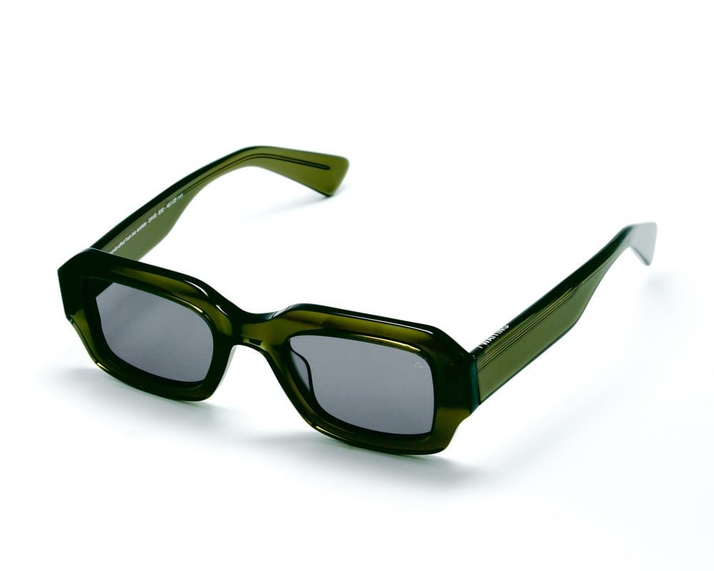 Waiting For The Sun Dave E52 Dave / Olive E52 / Verres Black Pola Cat3
