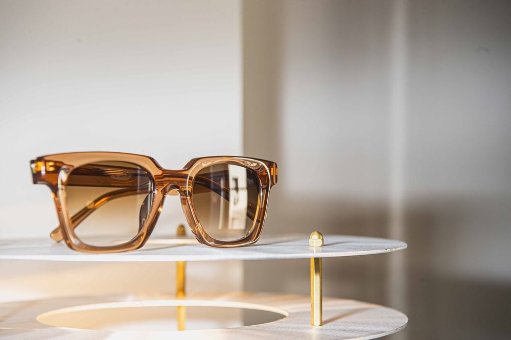 waiting for the sun Myn E5 Myn / Cristal Brun / Brown Gradient Lens