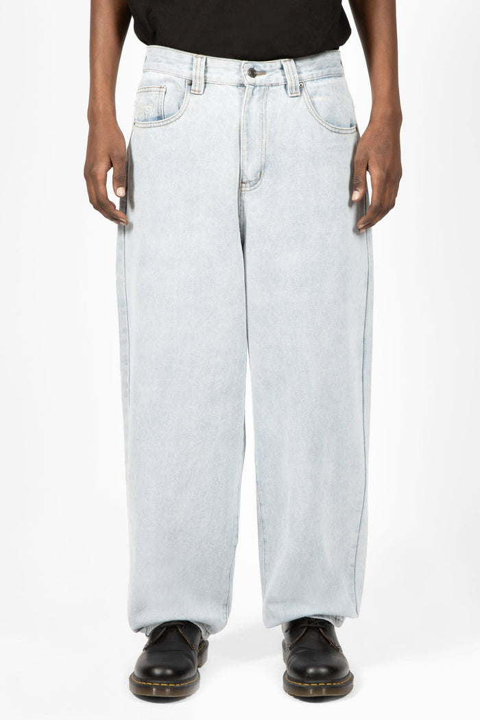 Wasted Jean Casper Feeler