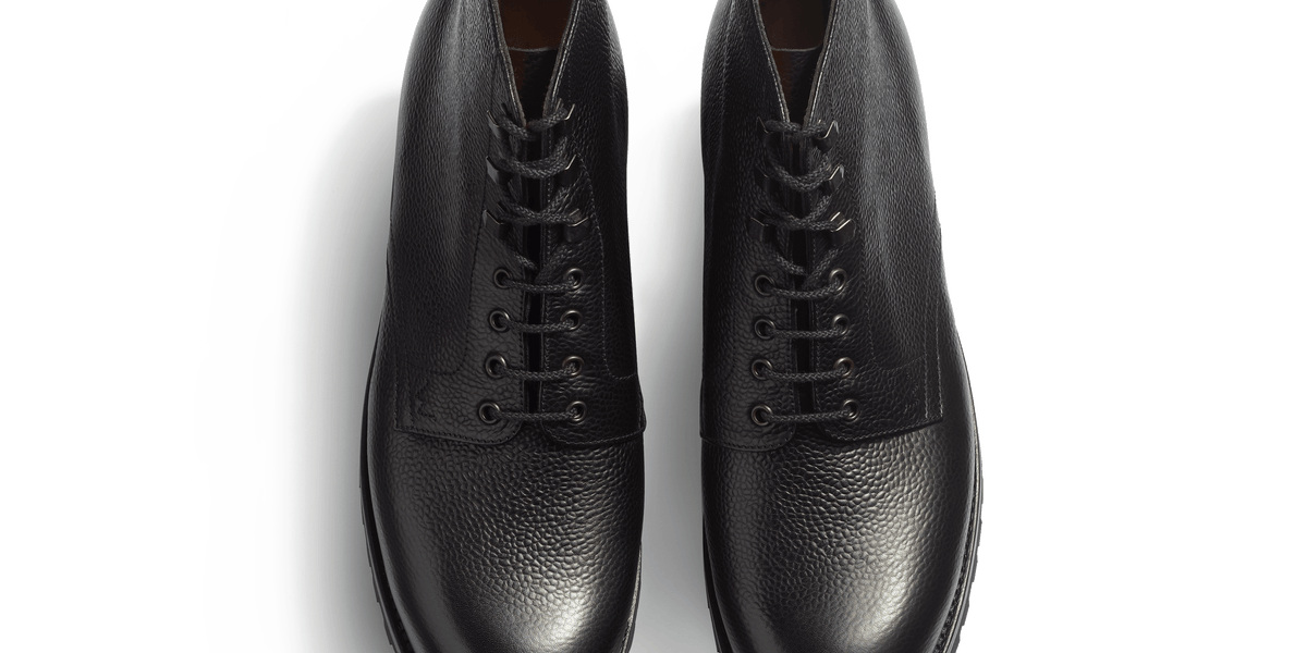 Weston Bottine Worker