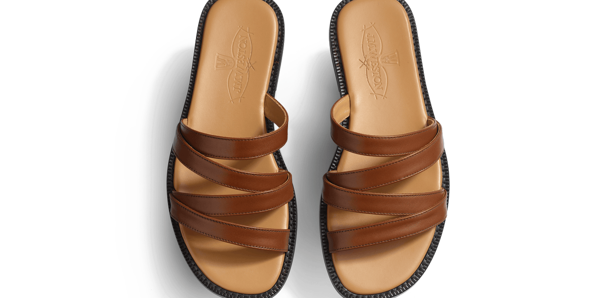 Weston Mule Double V