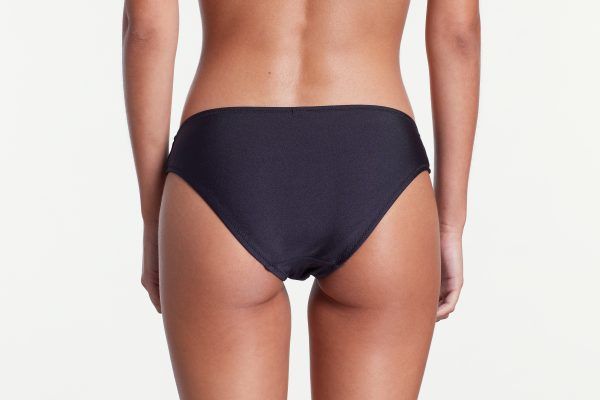 Yasmine Eslami Bas De Maillot Ada Black