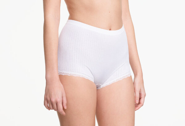 yasmine eslami Éléonore boxer Creamy