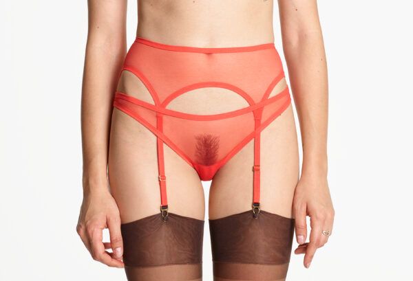 yasmine eslami Jeanne porte-jarretelles Sunset