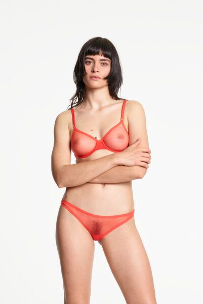 Yasmine Eslami Jeanne Soutien-gorge Moulé Sunset