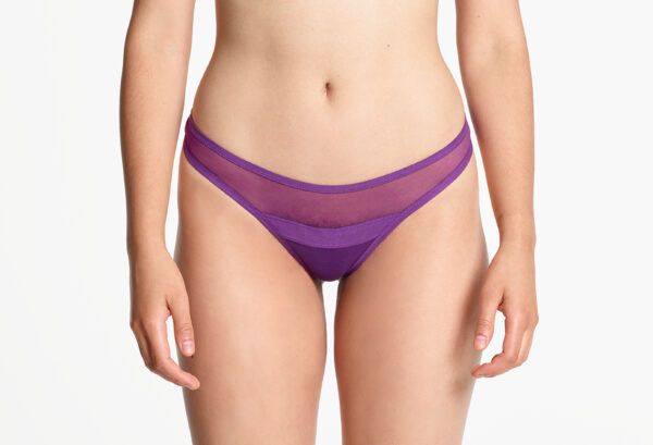 yasmine eslami Serena string Mystic