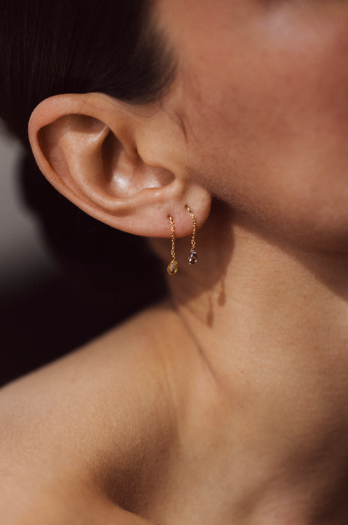 Yay Paris Mia Essential Chain Earrings - 750‰ Gold Sapphire Of Your Choice