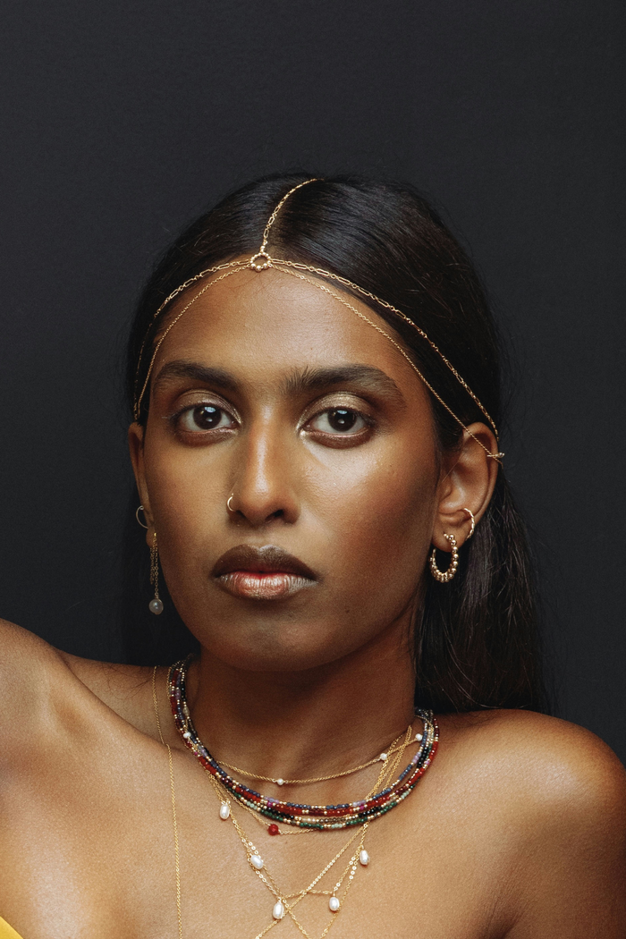 yay paris Amal head jewel