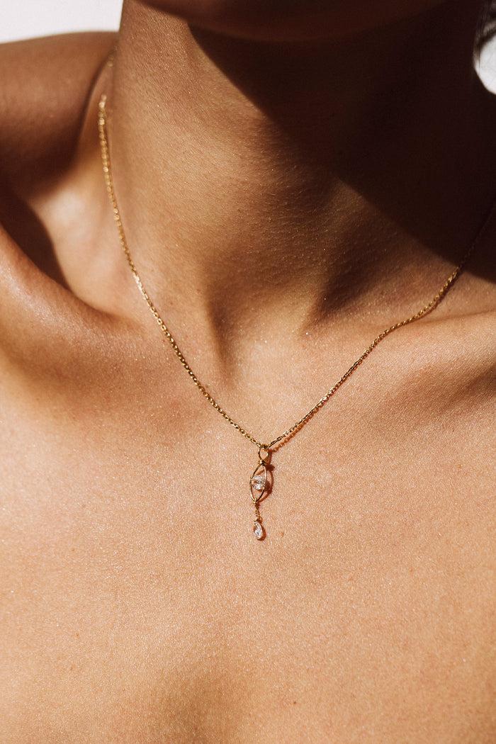 Yay Paris Kamsa Pendant - 750‰ Gold White Diamond