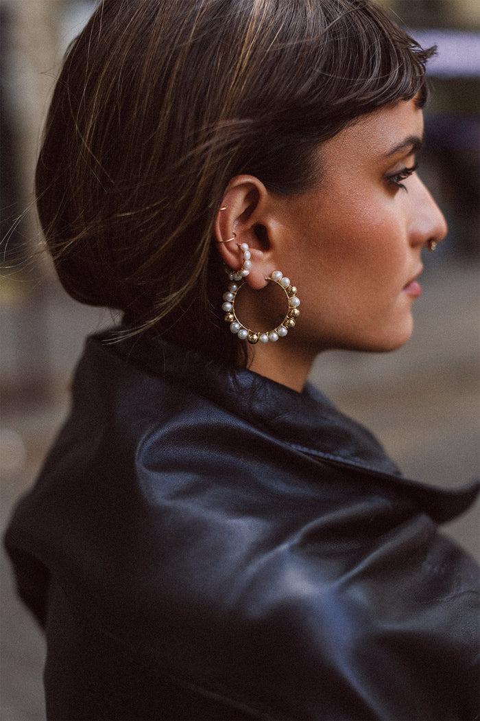 Yay Paris Large Alba Hoops - Gold Cultured Pearl