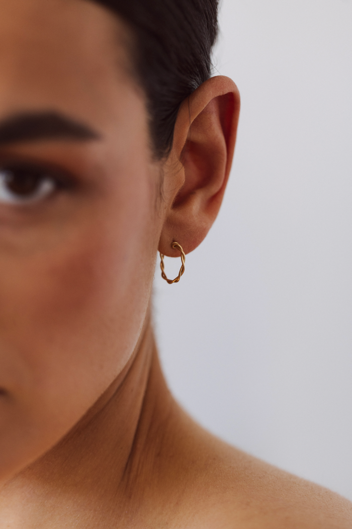 yay paris Mini Twist Creoles