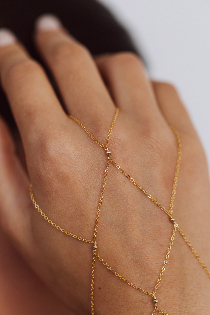 Yay Paris Mitaine Hand Jewelry