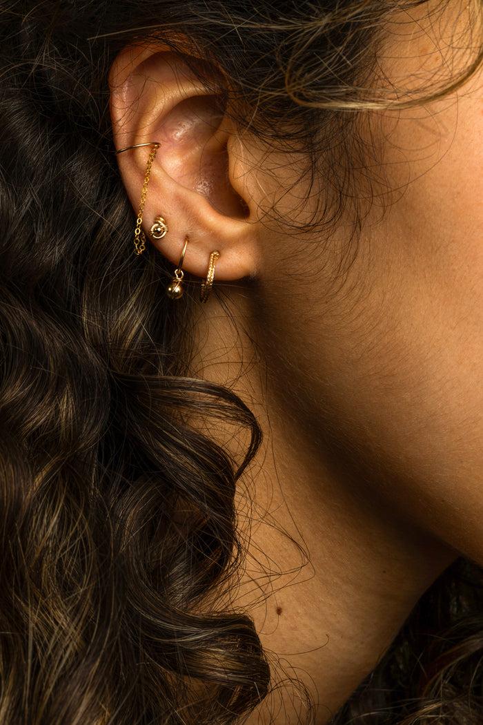 Yay Paris Stella Mini Hoops - Gold