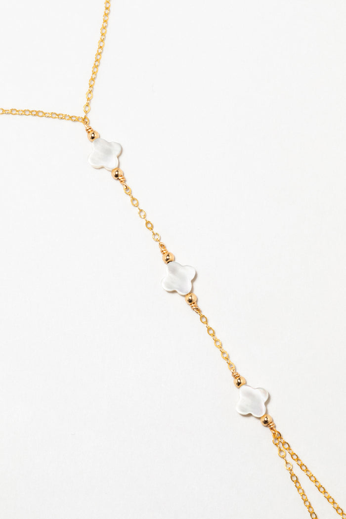 Yay Paris Swan Hand Jewel - Mother Of Pearl