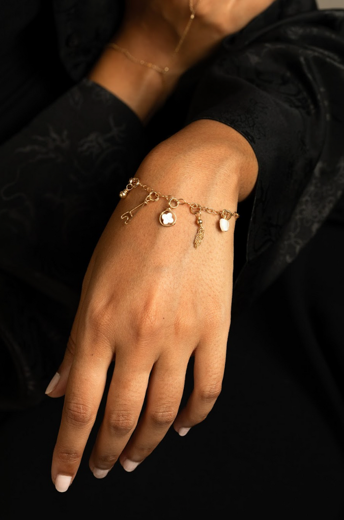 Yay Paris Swan Star Charm Pendant