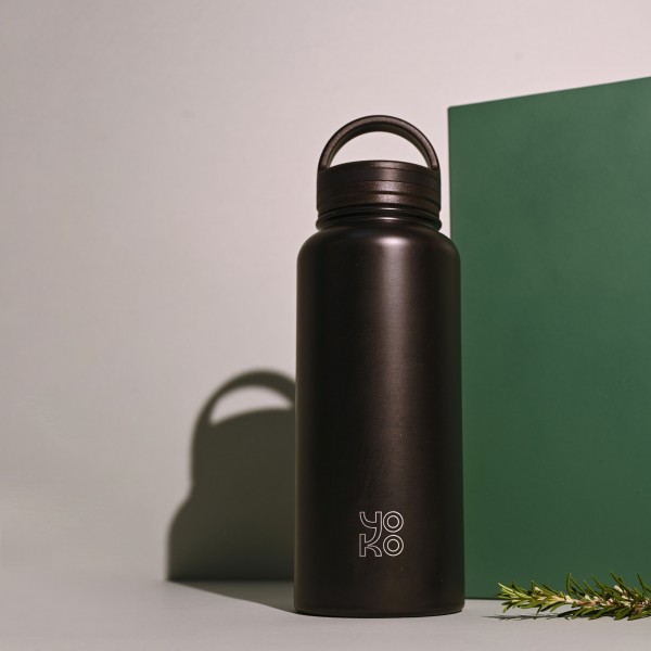 Yoko Design Bouteille Isotherme 1 Litre - XL - Noire- Yoko Play