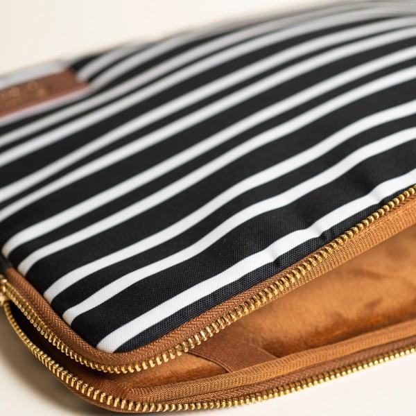 Yoko Design Housse D'ipad & Tablette - Parisienne