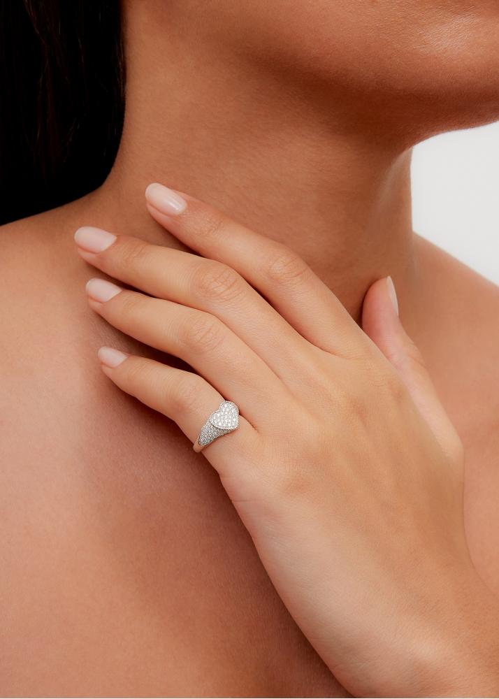 Yvonne Léon Baby Chevalière Coeur Full Diamants Or Blanc