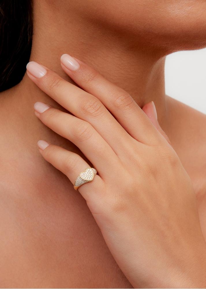 Yvonne Léon Baby Chevalière Coeur Full Diamants Or Jaune