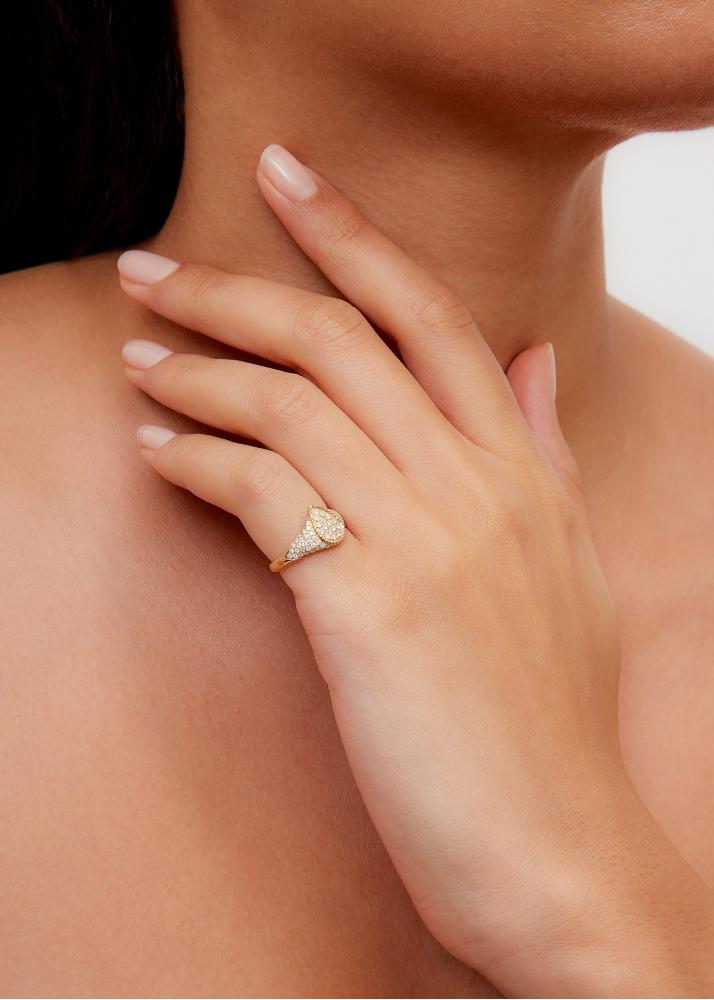 Yvonne Léon Baby Chevalière Poire Full Diamants Or Jaune