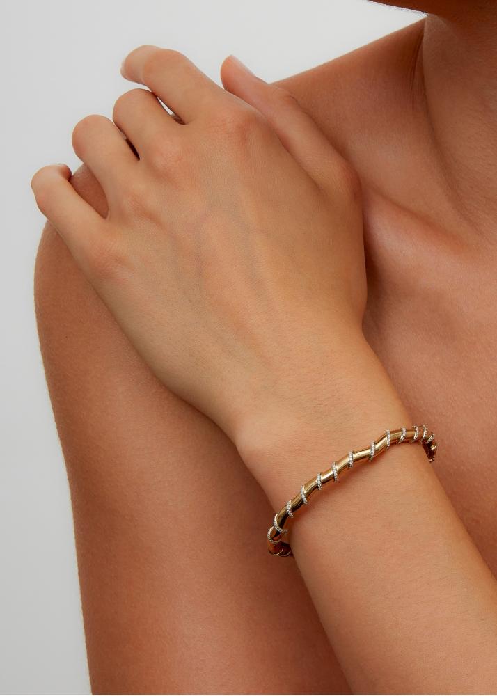 Yvonne Léon Bracelet Jonc Twisté Gold Diamants Or Jaune
