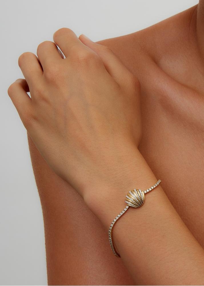 Yvonne Léon Bracelet Rivière Coquillage Diamants Or Jaune