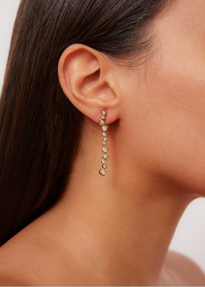 Yvonne Léon Paire De Boucles D'oreille Longue Escargot Diamants Or Jaune