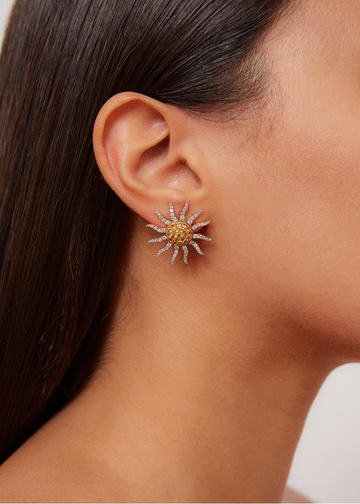 Yvonne Léon Paire De Maxi Boucles D'oreille Soleil 2 Ors