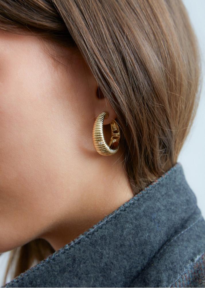 Yvonne Léon Paire De Maxi Créoles Berlingot Or Jaune