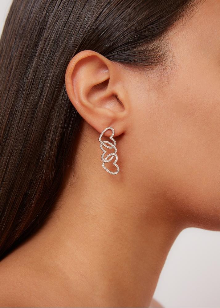 Yvonne Léon Paire De Puce Coeur Et Boucle D'oreille Trio Coeurs Diamants Or Jaune