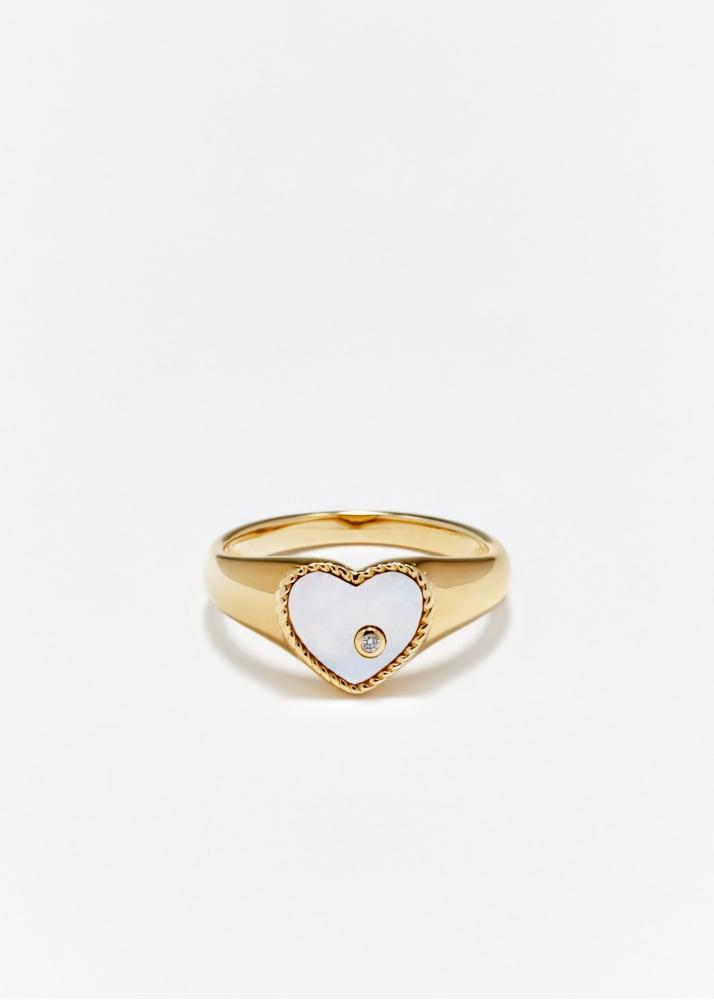 yvonne léon baby chevalière coeur nacre or jaune